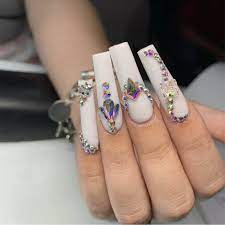 Illuminate Removal of Fake Nails